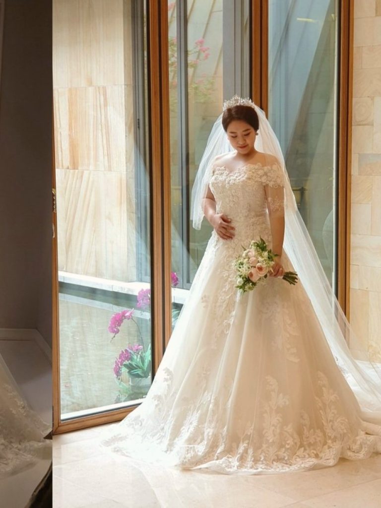 롱슬리브 엠파이어 E075